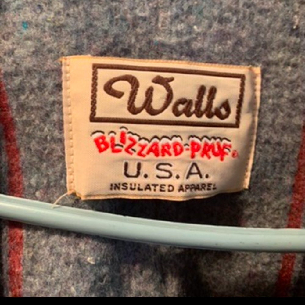 Men’s Jacket - Picture 4 of 4